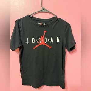 Jordan Kids Black and Red Logo T-Shirt size L